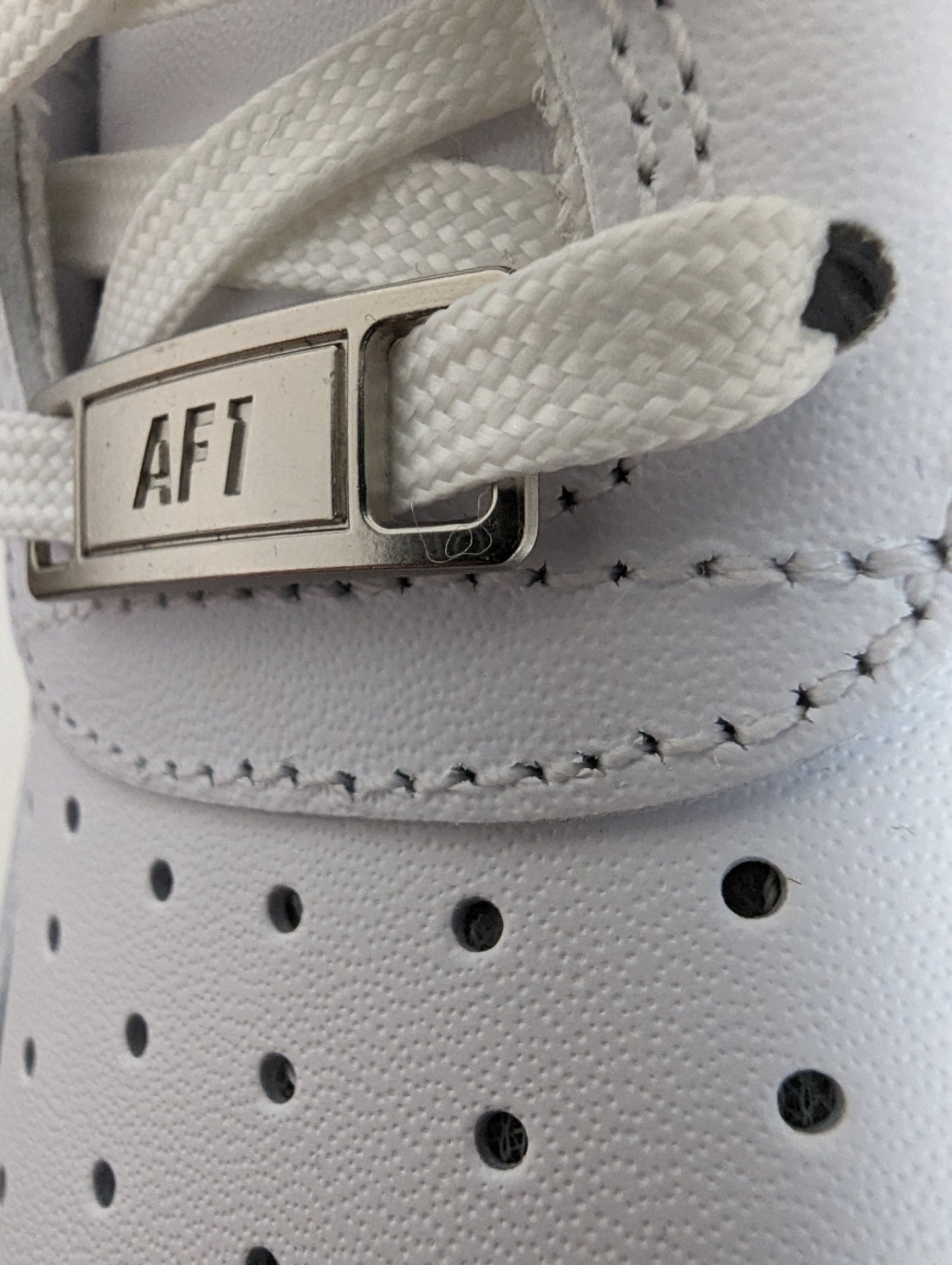 AF1 TAG - Frozen Silver